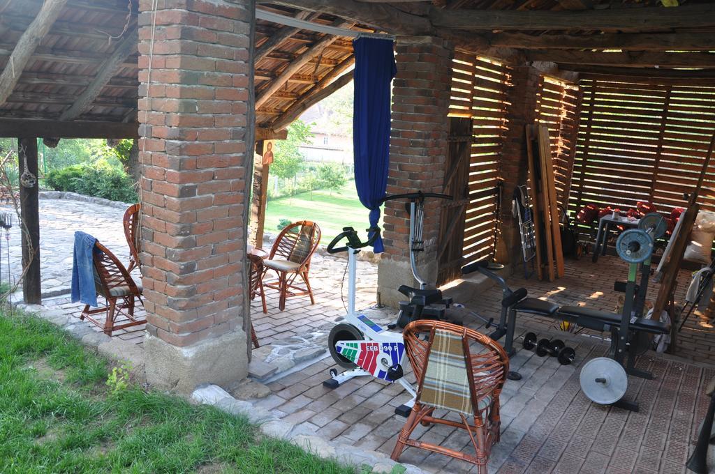 Guesthouse Djuric 讷贡汀 外观 照片